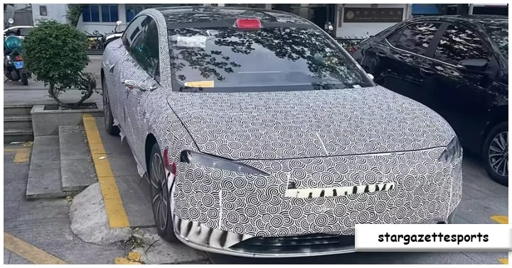 Saingan Serius untuk Merek Premium