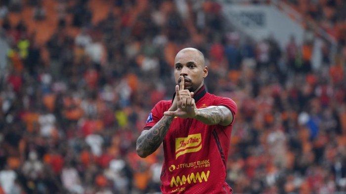 Persija Jakarta Menang 3-0 Lawan Barito Putera di JIS: Gustavo Almeida Cetak Hattrick yang Memukau!