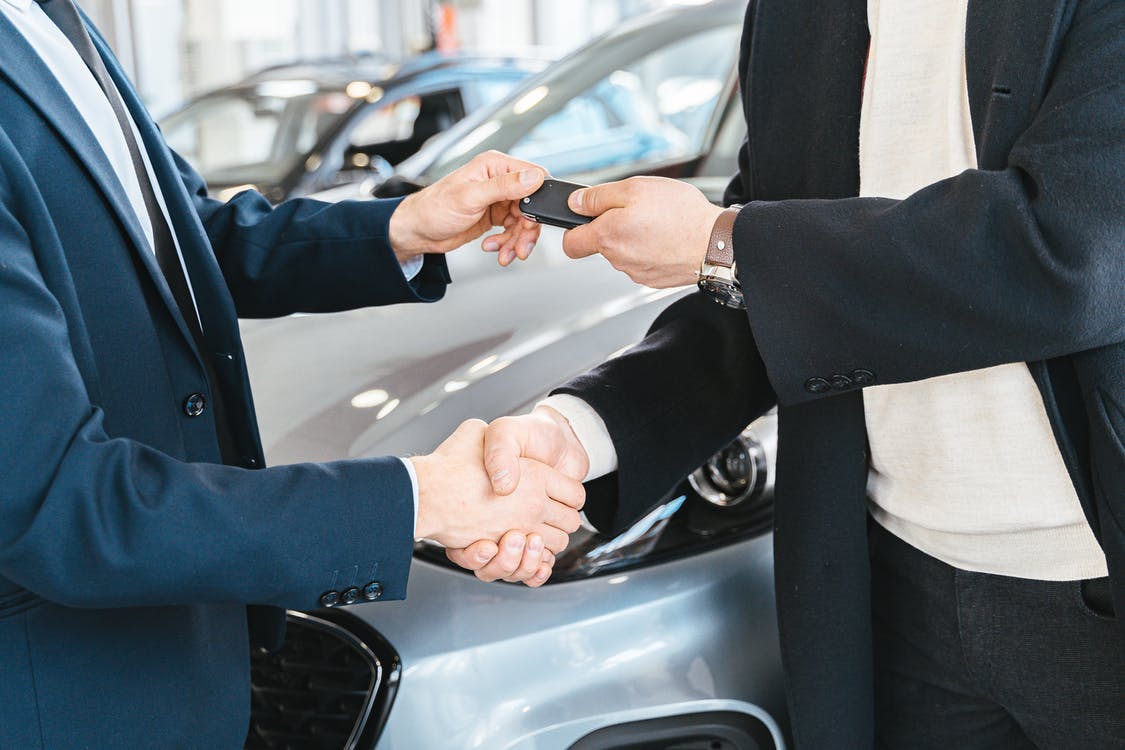 Panduan Membeli Mobil Hybrid Bekas: 5 Tips Utama yang Wajib Anda Ketahui